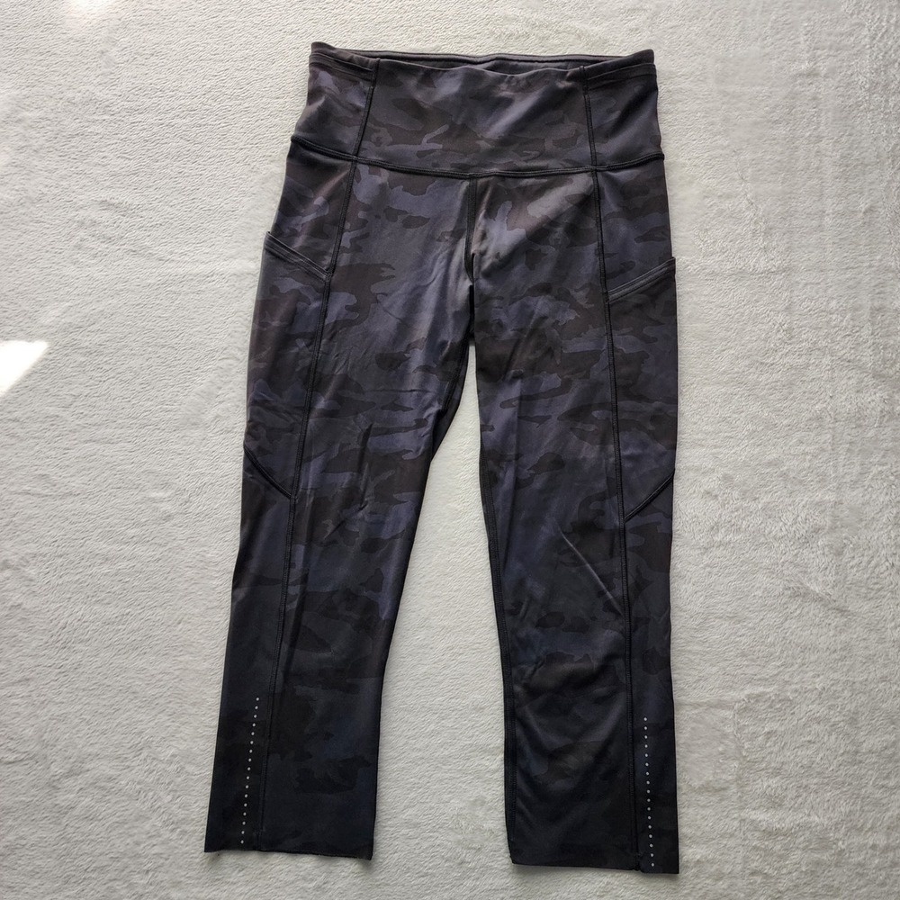 Lululemon Fast and Free Crop 19" Womens 6 Black Camo Leggings Pockets Running